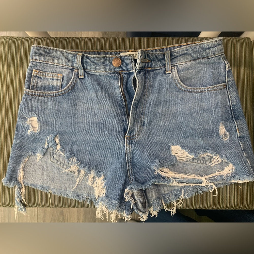 Forever 21 Light Blue Distressed Denim Cutoff Shorts 28 festival summer